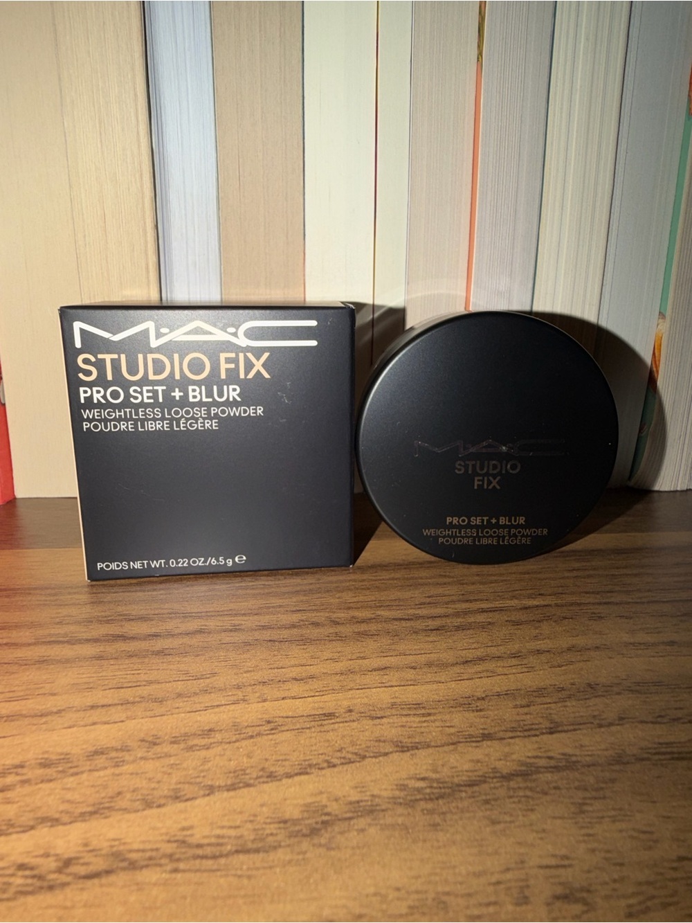 MAC Cosmetics Studio Fix Pro Set + Blur Weightless Loose Powder - Black